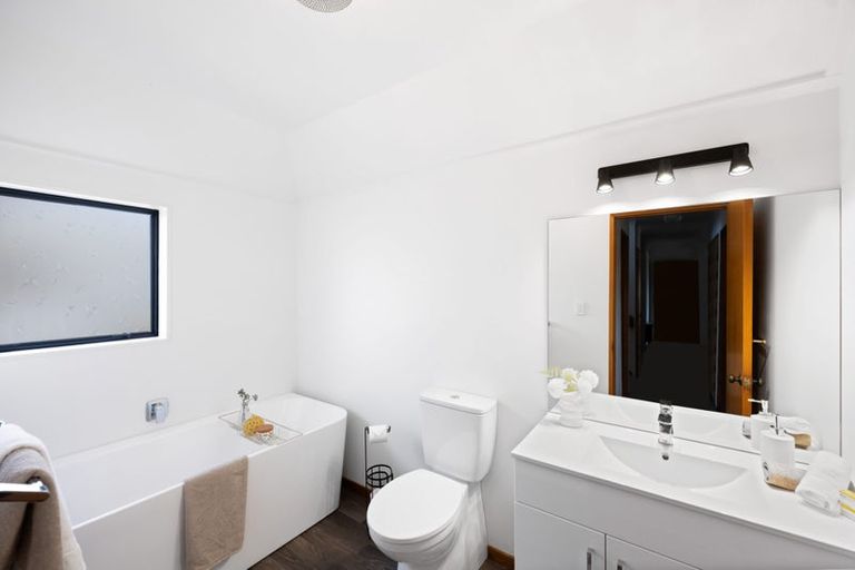 Photo of property in 4/100 Beerescourt Road, Beerescourt, Hamilton, 3200