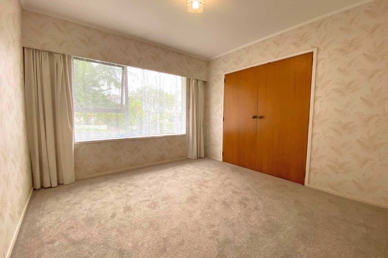 Photo of property in 271 Royal Road, Massey, Auckland, 0614