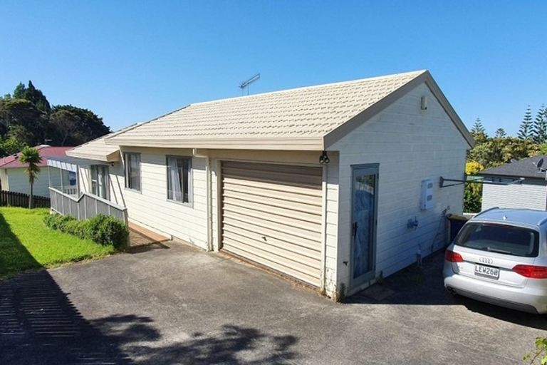 Photo of property in 54b Verran Road, Birkdale, Auckland, 0626