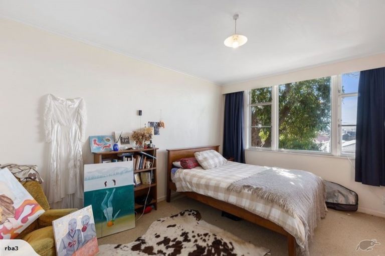 Photo of property in 11 Maarama Crescent, Aro Valley, Wellington, 6021