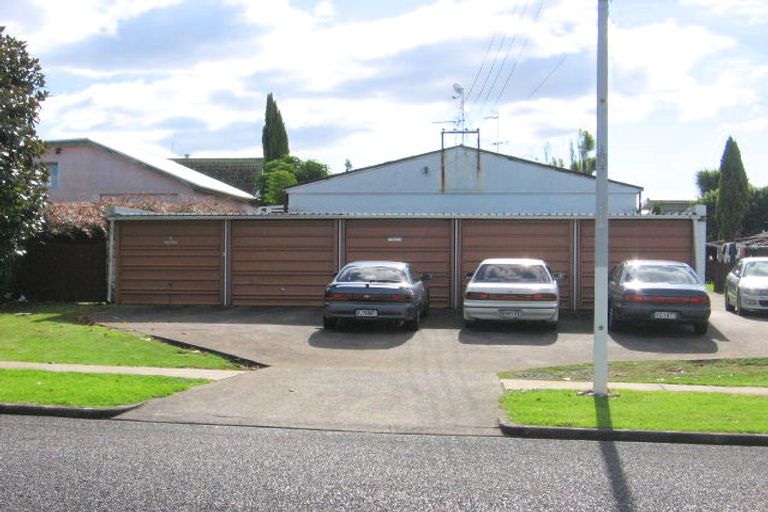 Photo of property in 5/28 Victoria Road, Papatoetoe, Auckland, 2025