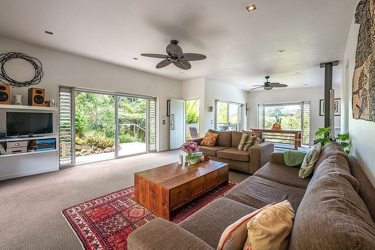 Photo of property in 45 Wilma Road, Ostend, Waiheke Island, 1081