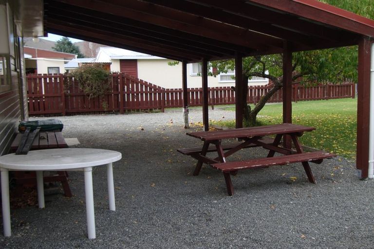 Photo of property in 8 Black Peak Road, Omarama, 9412