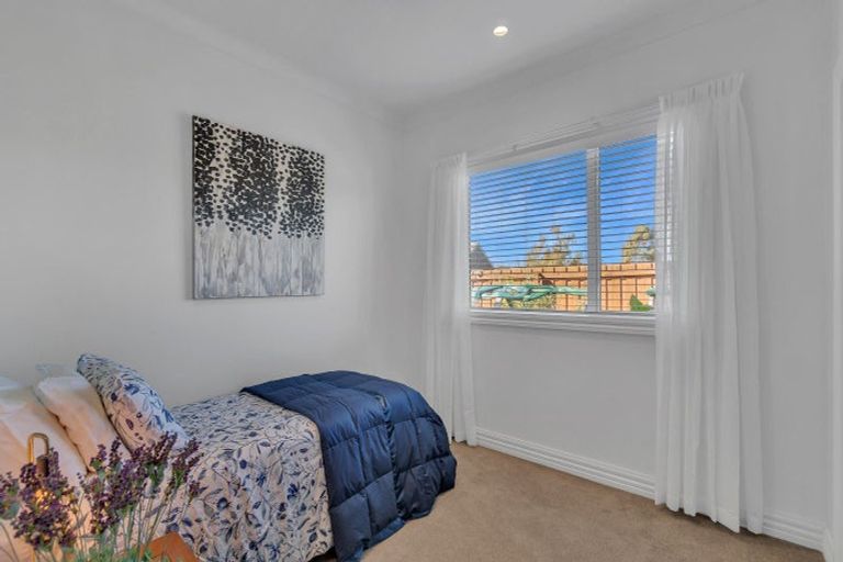 Photo of property in 8 Highfield Lane, Rangiora, 7400