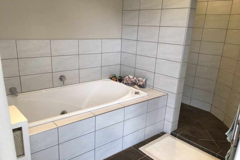 Photo of property in 8c Sanctuary Cove, Pauanui, Hikuai, 3579