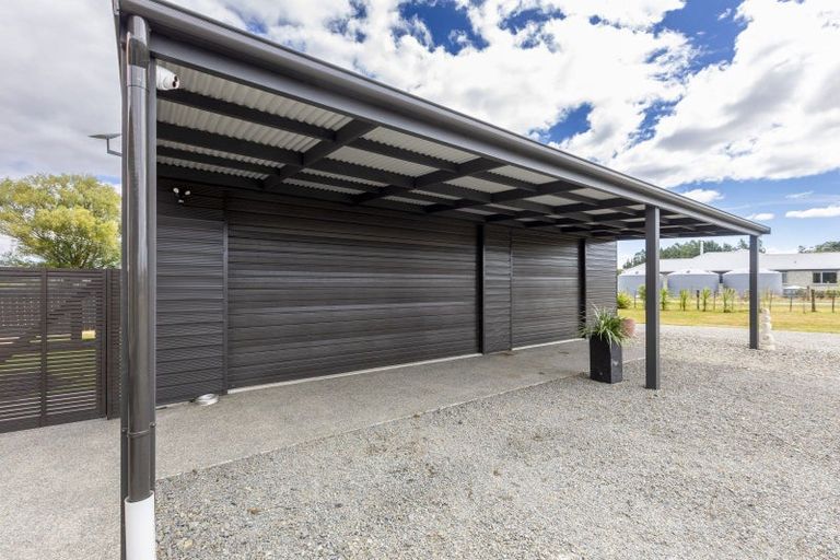 Photo of property in 1 Elm Place, Waipukurau, 4284