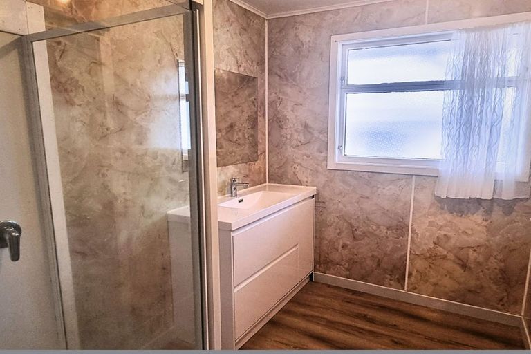 Photo of property in 35 Pulham Crescent, Queenwood, Hamilton, 3210