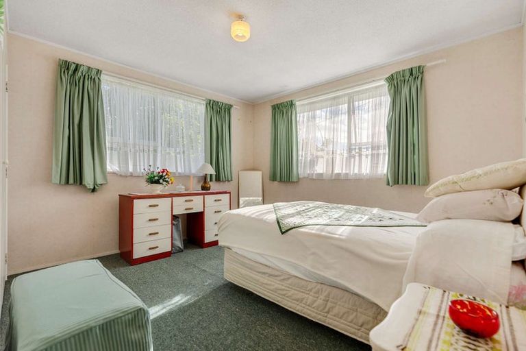 Photo of property in 40 Tuhikaramea Road, Dinsdale, Hamilton, 3204