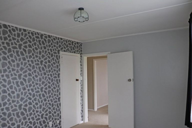 Photo of property in 24 Edward Street, Pahiatua, 4910