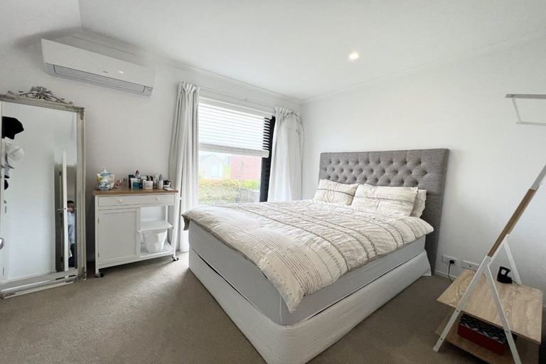 Photo of property in 10 Flounder Road, Hobsonville, Auckland, 0616