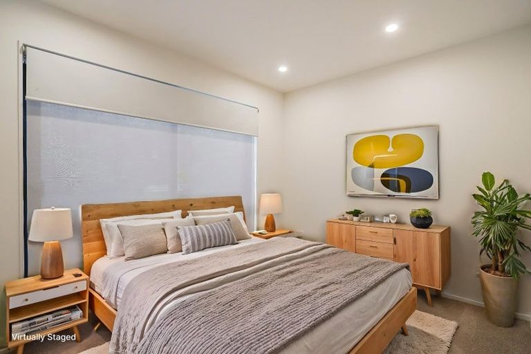 Photo of property in 2/14 Ayr Road, Pakuranga, Auckland, 2010