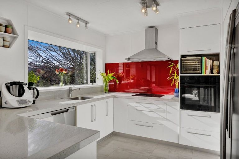 Photo of property in 27a Montana Place, Merrilands, New Plymouth, 4312