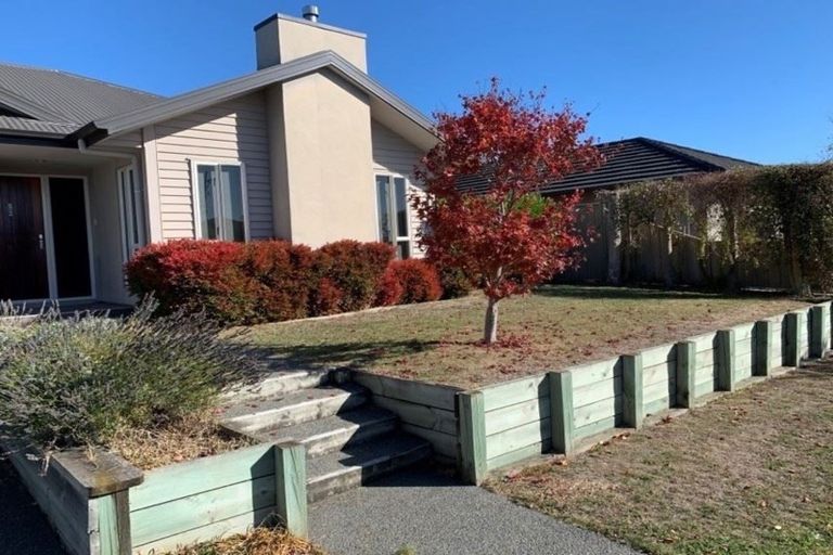 Photo of property in 35 Brooklands Drive, Havelock North, 4130