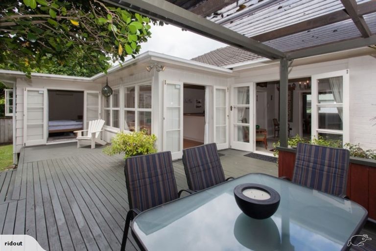 Photo of property in 12 Ridout Street, Maeroa, Hamilton, 3200