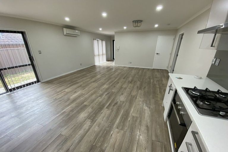 Photo of property in 1 Deepak Lane, Papatoetoe, Auckland, 2025