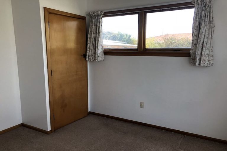 Photo of property in 6 Owens Terrace, Upper Riccarton, Christchurch, 8041