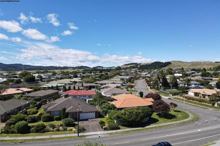 Photo of property in 34 Warwick Drive, Lynmore, Rotorua, 3010