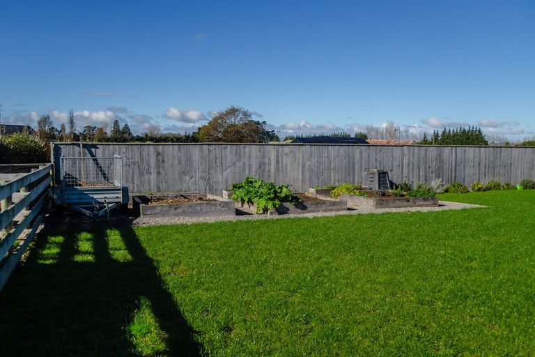 Photo of property in 1 Mill Grove, Carterton, 5713