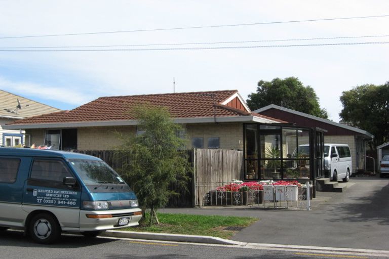 Photo of property in 121a Osborne Street, Waltham, Christchurch, 8011