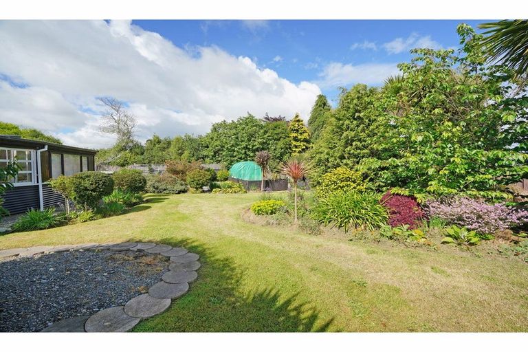 Photo of property in 33 Clifden Highway, Tuatapere, 9620