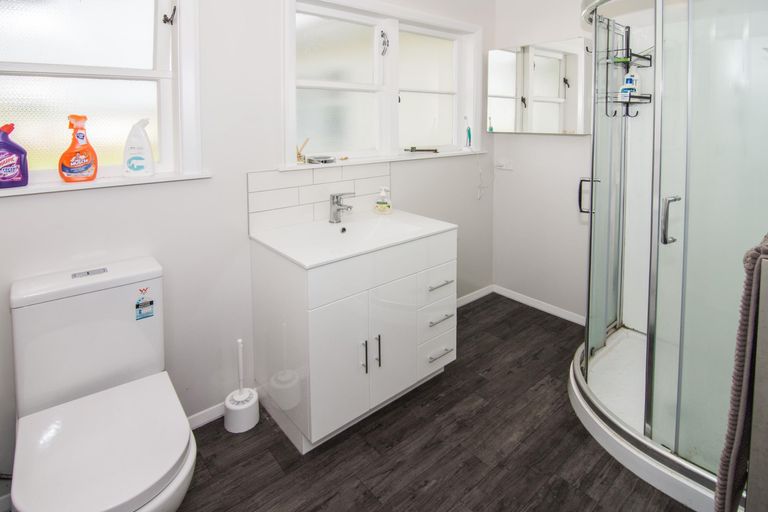 Photo of property in 32 Kitchener Street, Lansdowne, Masterton, 5810