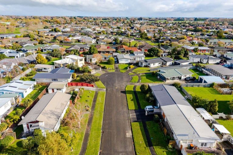 Photo of property in 2 Ajax Place, Highbury, Palmerston North, 4412