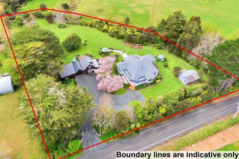 Photo of property in 297 Inland Road, Helensville, 0875