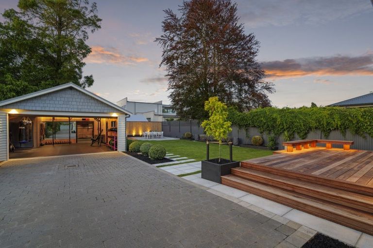 Photo of property in 69 Tomes Road, St Albans, Christchurch, 8052