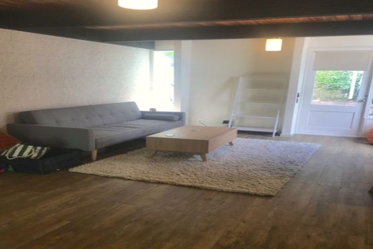 Photo of property in 28b Ranelagh Street, Karori, Wellington, 6012