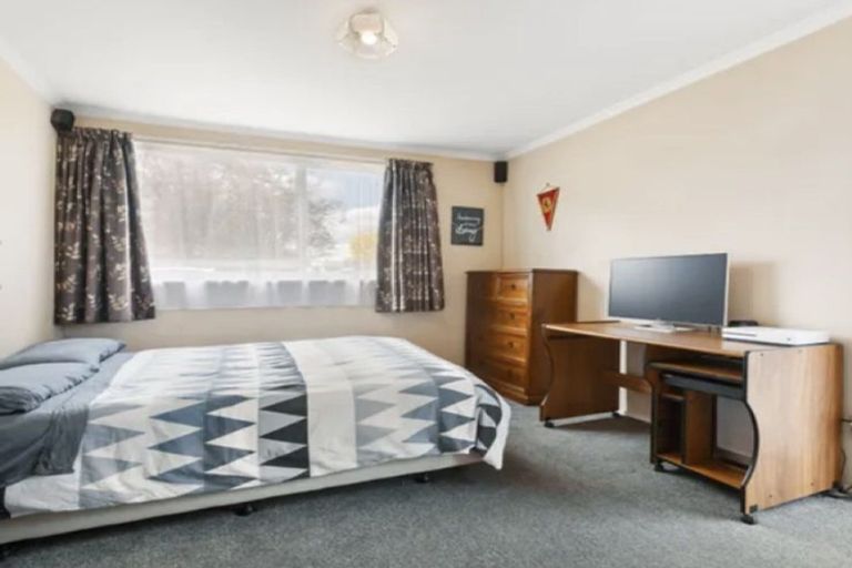 Photo of property in 3 Coleraine Street, Cromwell, 9310