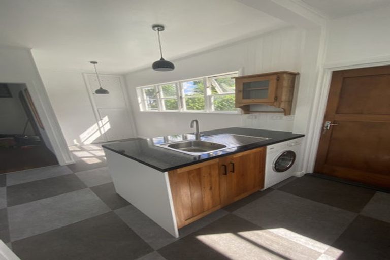 Photo of property in 41 Cairnfield Road, Kensington, Whangarei, 0112