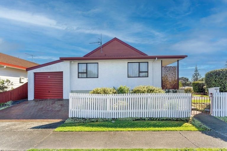 Photo of property in 2 Dundas Street, The Wood, Nelson, 7010