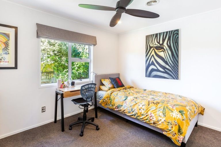 Photo of property in 358 Lake Terrace, Two Mile Bay, Taupo, 3330