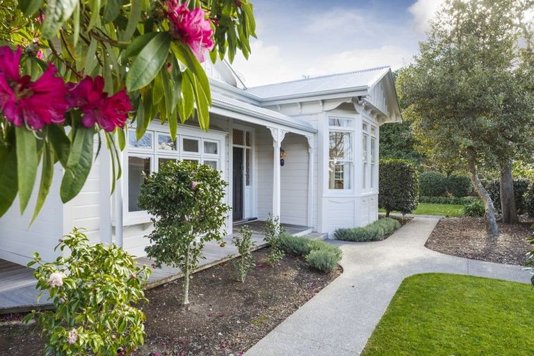 Photo of property in 66 Batt Street, West End, Palmerston North, 4410