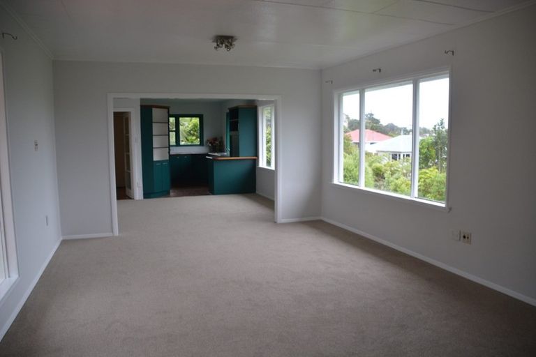 Photo of property in 12 Cheshire Street, Wilton, Wellington, 6012