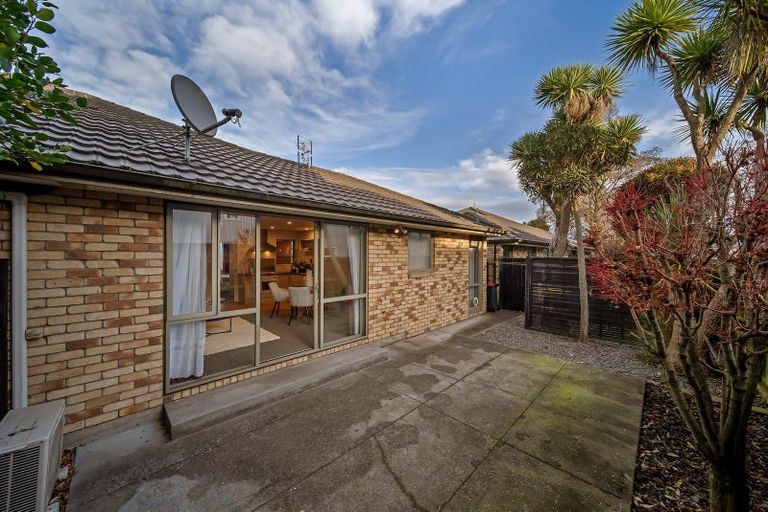 Photo of property in 16c Defoe Place, Waltham, Christchurch, 8023