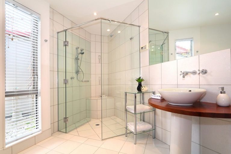 Photo of property in 21 Hood Crescent, Arrowtown, 9302