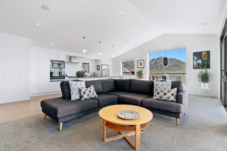 Photo of property in 7 Mckellar Drive, Jacks Point, Queenstown, 9371
