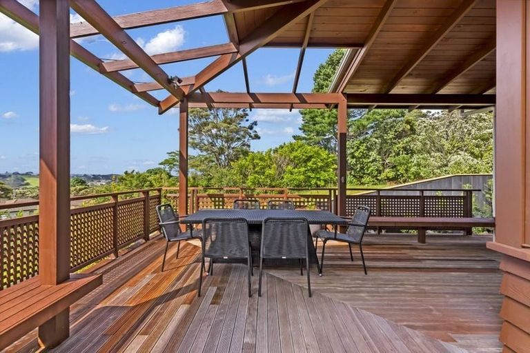 Photo of property in 162 Greenhithe Road, Greenhithe, Auckland, 0632