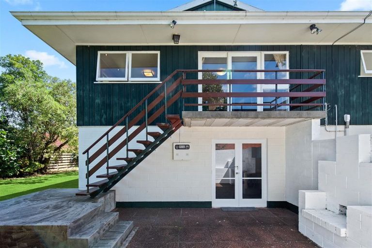 Photo of property in 34 Chedworth Avenue, Chedworth, Hamilton, 3210