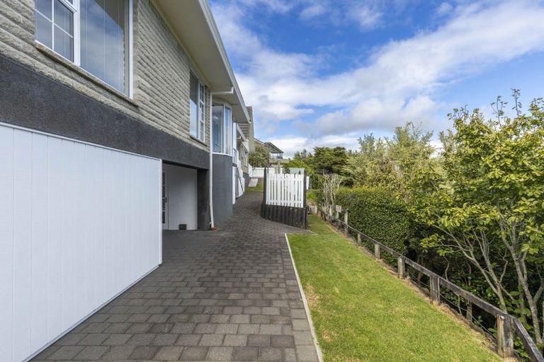 Photo of property in 188 Mangorei Road, Merrilands, New Plymouth, 4312