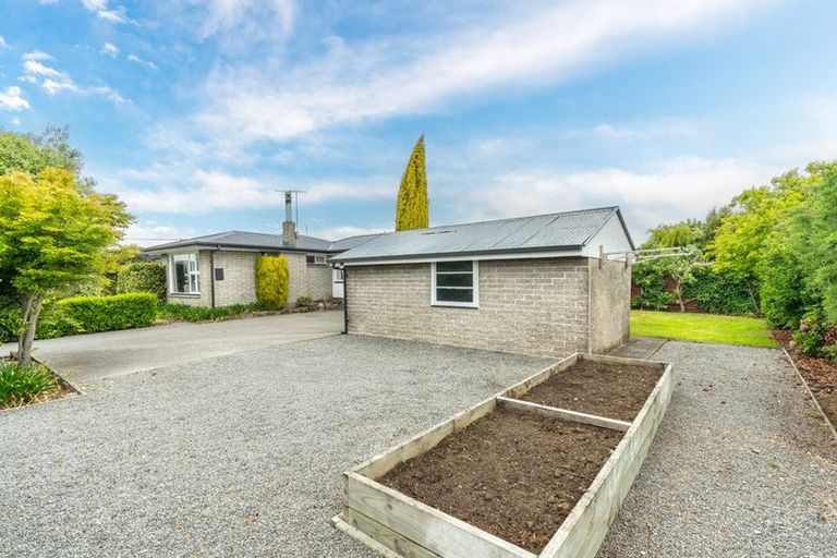 Photo of property in 40 Bourne Crescent, Papanui, Christchurch, 8053