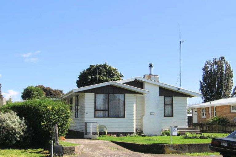 Photo of property in 62 Henderson Crescent, Parkvale, Tauranga, 3112