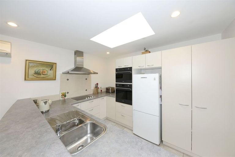 Photo of property in 6 Cassinia Gardens, Aidanfield, Christchurch, 8025