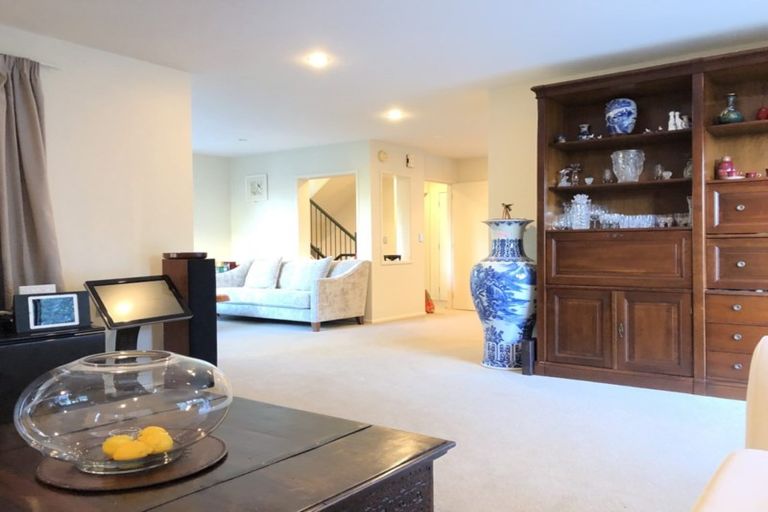 Photo of property in 2/27 Commodore Parry Road, Castor Bay, Auckland, 0620