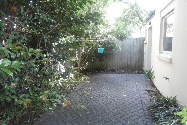 Photo of property in 31 Rhodes Street, Merivale, Christchurch, 8014