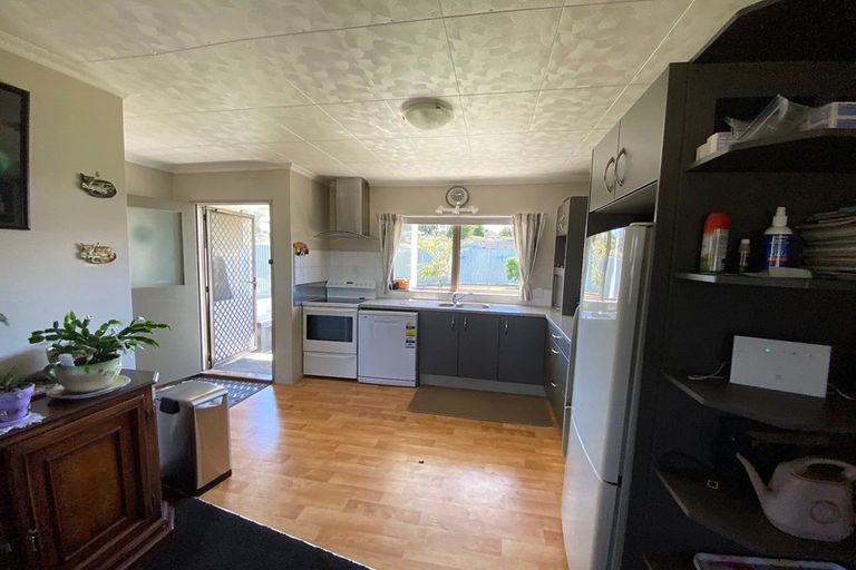 Photo of property in 16 Mathew Street, Dannevirke, 4930