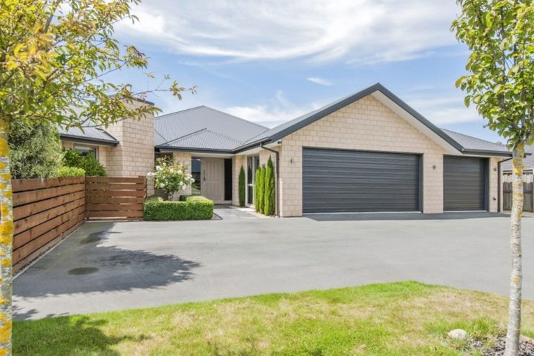 Photo of property in 42 Rossington Drive, West Melton, 7618