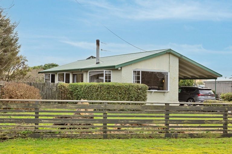 Photo of property in 41 Kirkbride Street, Wallacetown, 9816