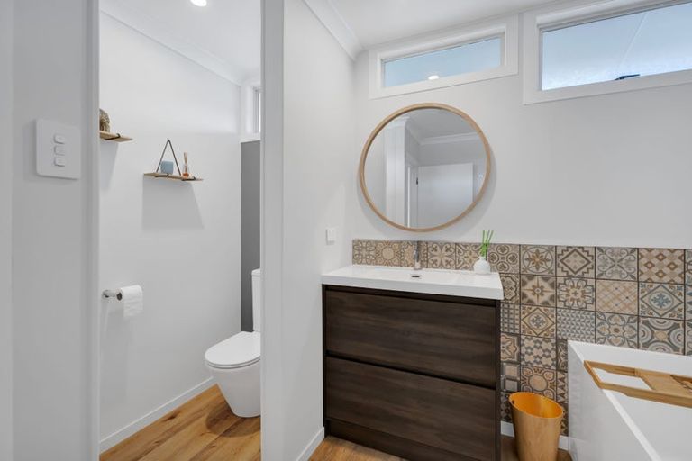 Photo of property in 177 Govett Avenue, Frankleigh Park, New Plymouth, 4310